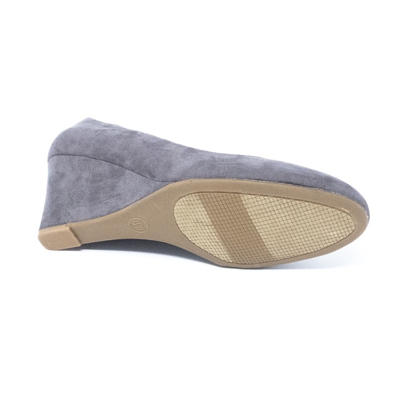 A New Day Women's Dot Round Toe Wedge Pumps 8 W - Picture 7 of 8